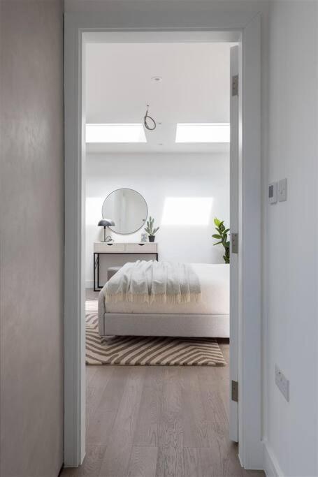 Cozy Leyton House With Garden And Small Terrace London Exterior photo